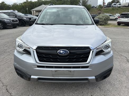 Used 2018 Subaru Forester 2.5i Premium w/ Popular Package #2 AWD/4WD image 8