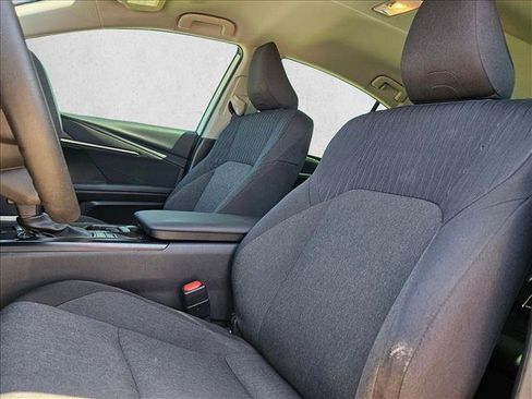 Used 2025 Toyota Camry LE FWD image 15