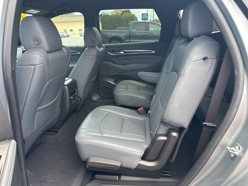 Used 2024 Buick Enclave Essence w/ Sport Touring Edition AWD/4WD image 25