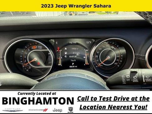 Used 2023 Jeep Wrangler Unlimited Sahara w/ LED Lighting Group AWD/4WD image 10