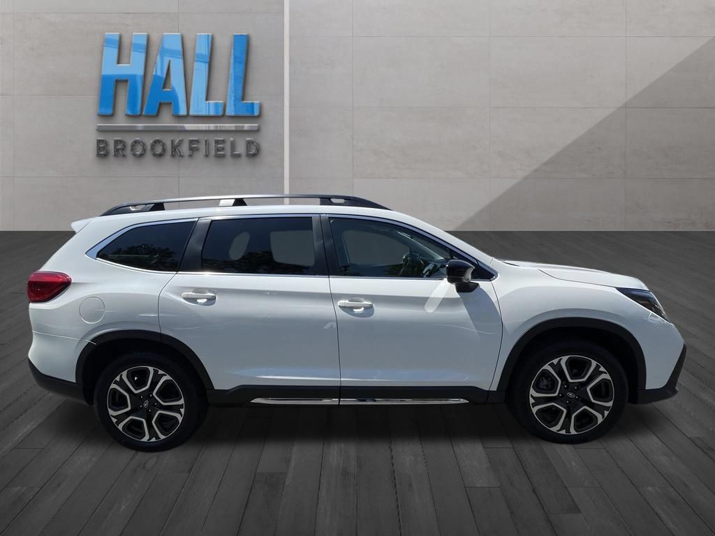 Used 2024 Subaru Ascent Limited AWD/4WD image 6