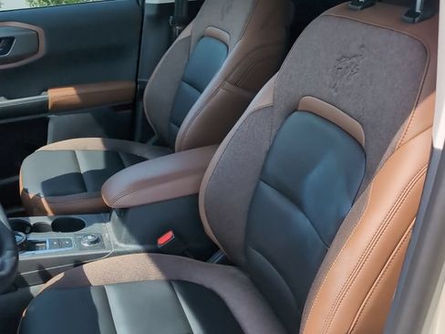 Certified 2025 Ford Bronco Sport Outer Banks w/ Outer Banks Tech Package+ AWD/4WD image 10