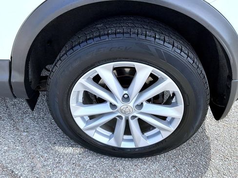 Used 2017 Nissan Rogue Sport S w/ S Appearance Package image 22