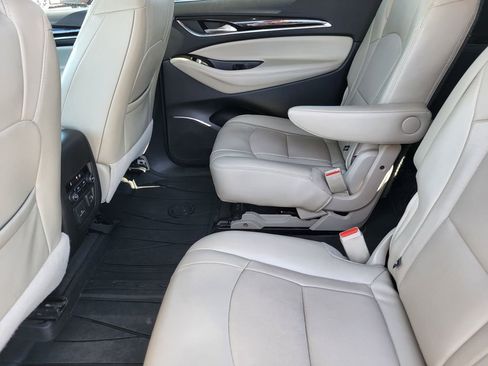 Used 2020 Buick Enclave Essence w/ Sound and Sites Package image 30