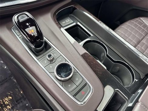 Used 2023 Cadillac Escalade Sport Platinum w/ LPO, ONYX Package image 25