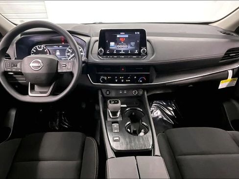 New 2025 Nissan Rogue S image 6