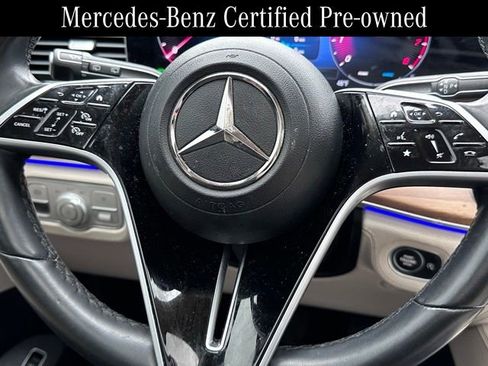 Used 2024 Mercedes-Benz GLE 350 4MATIC image 11