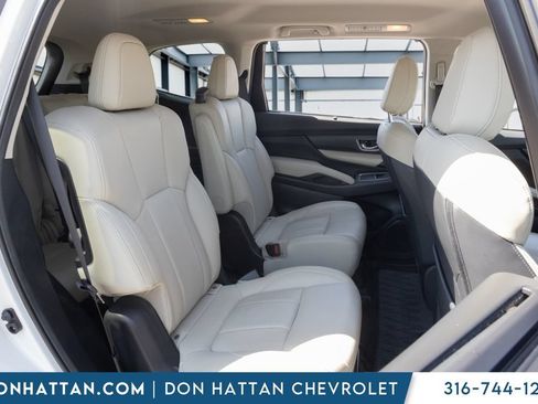 Used 2023 Subaru Ascent Limited AWD/4WD image 19