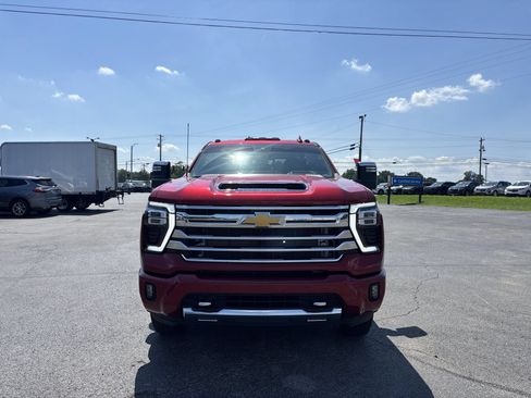Used 2024 Chevrolet Silverado 3500 High Country w/ High Country Premium Package AWD/4WD image 7