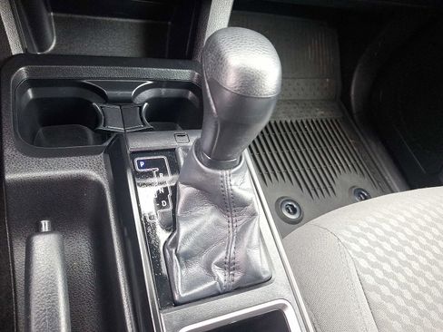 Certified 2022 Toyota Tacoma SR image 13