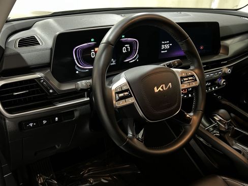 Used 2023 Kia Telluride S AWD/4WD image 21