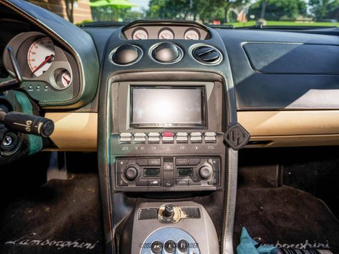 Used 2004 Lamborghini Gallardo AWD/4WD image 23