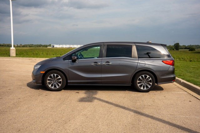 Used 2023 Honda Odyssey EX-L image 4