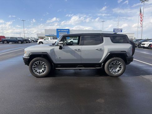Used 2025 GMC Hummer EV 3X AWD/4WD image 12