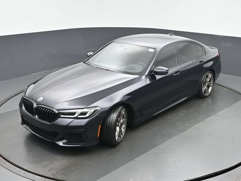 Used 2023 BMW M550i xDrive w/ Executive Package AWD/4WD image 34