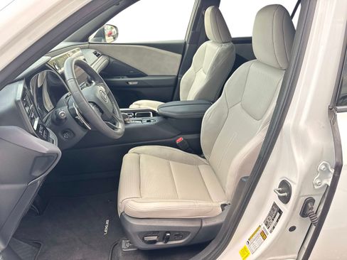 Used 2024 Lexus TX 350 FWD w/ Technology Package image 23
