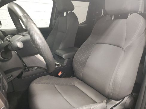 Used 2024 Toyota Tacoma SR5 AWD/4WD image 24