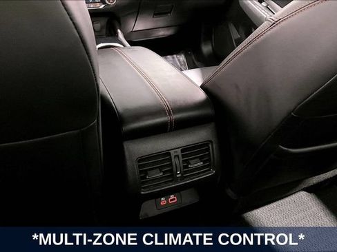Used 2024 Nissan Altima 2.5 SR AWD/4WD image 13