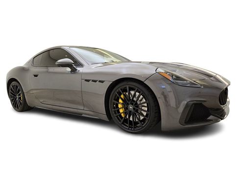 Certified 2024 Maserati GranTurismo Trofeo image 3