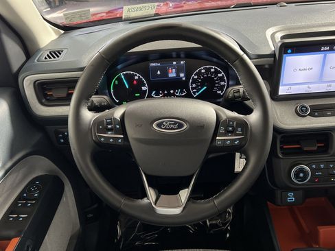 Used 2024 Ford Maverick XLT w/ XLT Luxury Package image 15