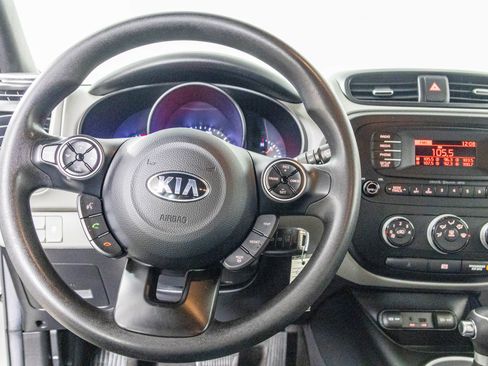 Used 2015 Kia Soul image 26
