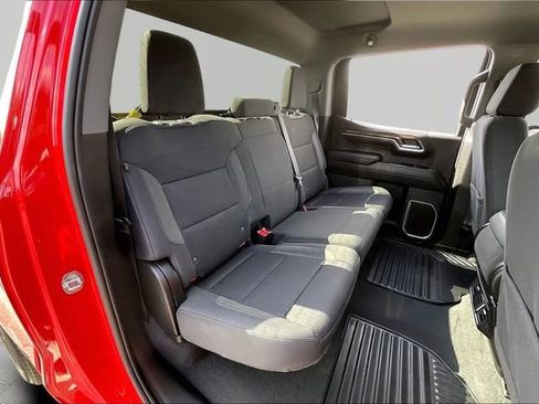 Used 2023 Chevrolet Silverado 1500 LT image 17