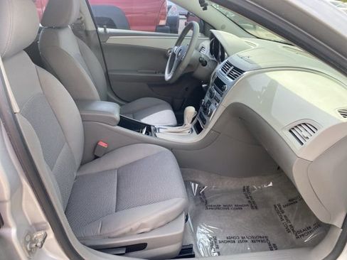 Used 2012 Chevrolet Malibu LT image 27