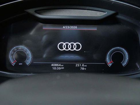 Used 2021 Audi Q8 Premium Plus AWD/4WD image 18