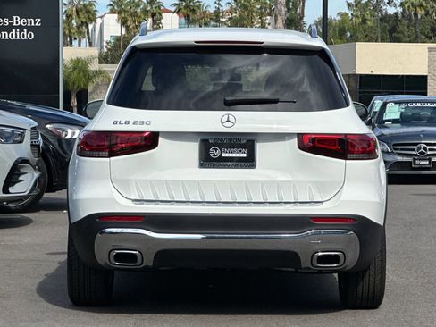 Certified 2022 Mercedes-Benz GLB 250 GLB 250 image 4
