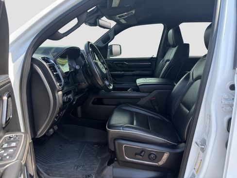 Used 2022 RAM 1500 Limited AWD/4WD image 9