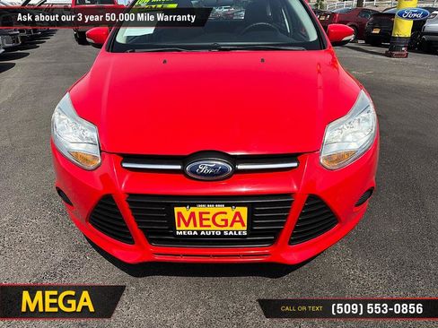 Used 2014 Ford Focus SE FWD image 24