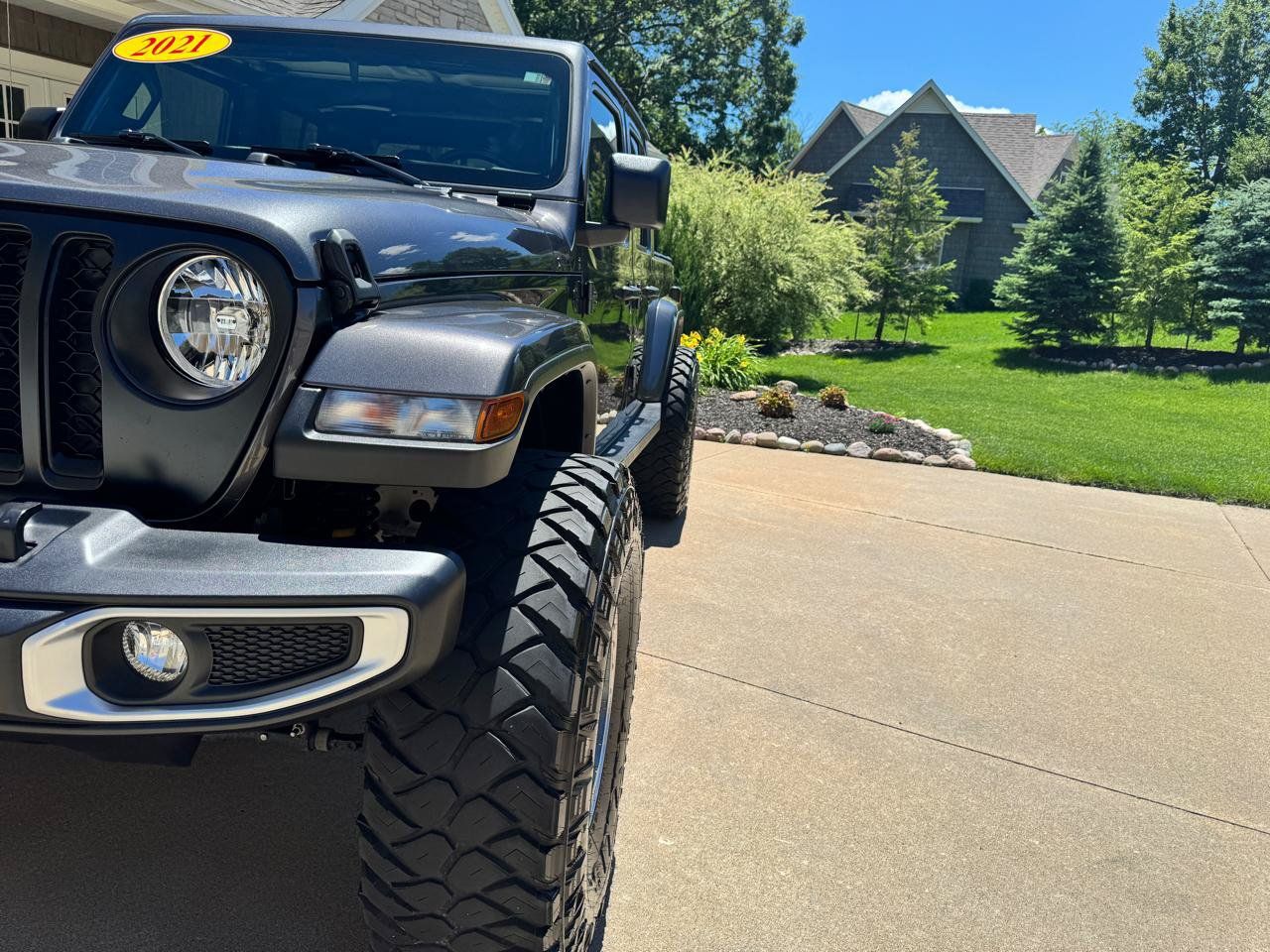Used 2021 Jeep Gladiator Sport AWD/4WD image 29