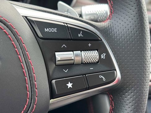 Used 2025 Genesis G70 3.3T Advanced w/ Sport Prestige Package image 11