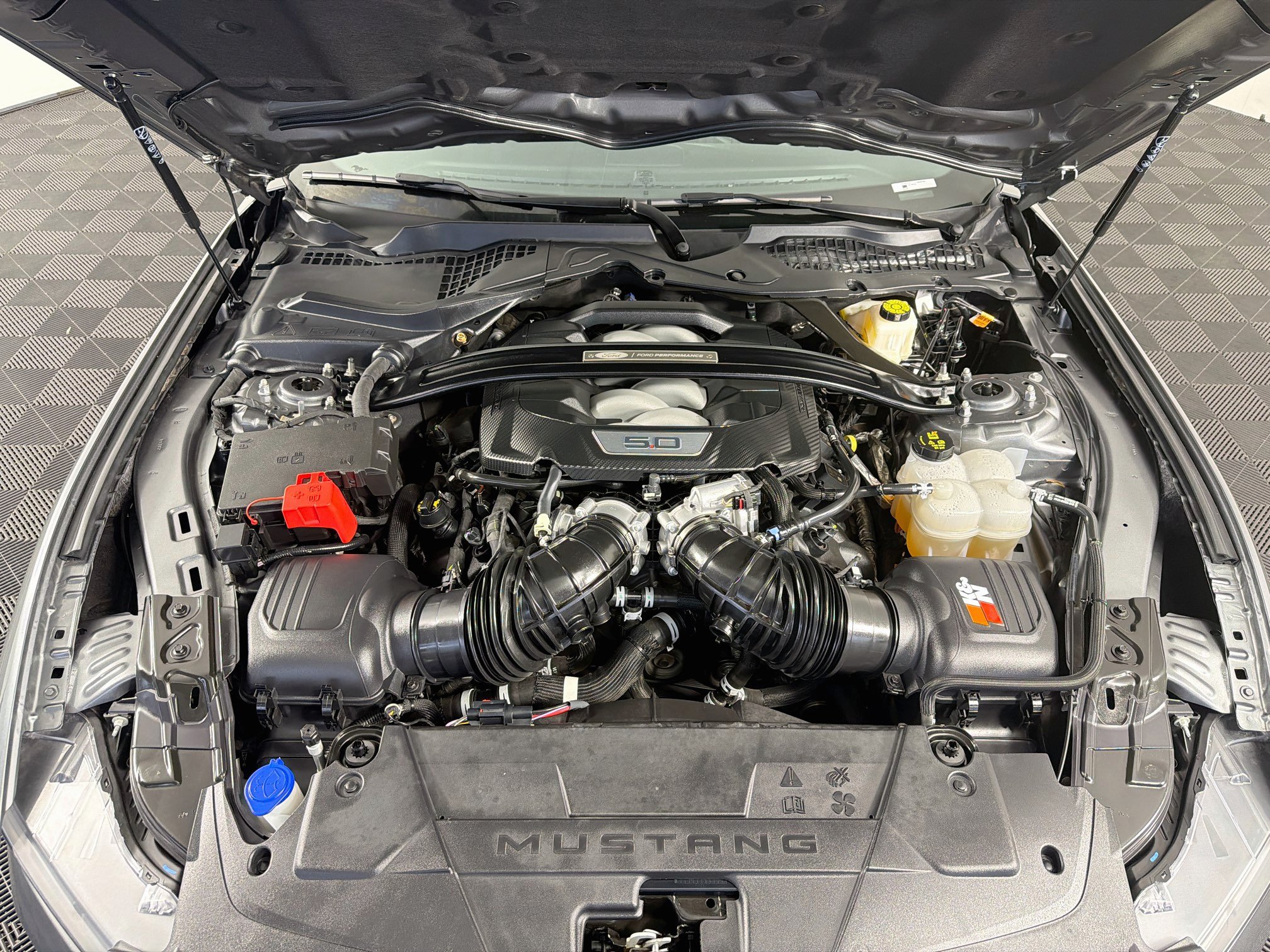 Used 2025 Ford Mustang GT RWD image 31