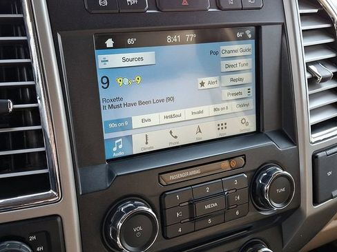 Used 2017 Ford F250 Lariat w/ Tow Technology Bundle AWD/4WD image 18