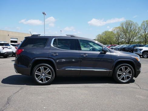Used 2017 GMC Acadia Denali w/ Technology Package AWD/4WD image 11
