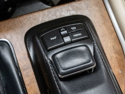 Used 2017 Lexus LX 570 4WD image 26