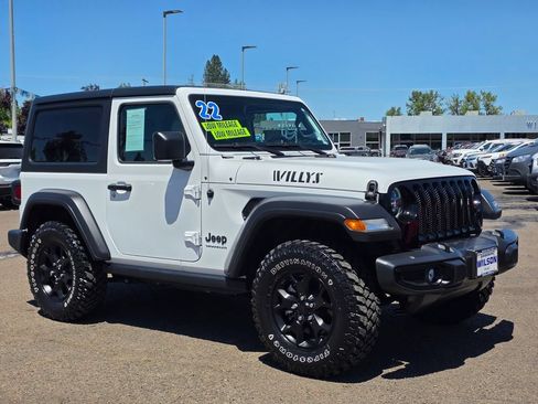Used 2022 Jeep Wrangler Sport AWD/4WD image 27