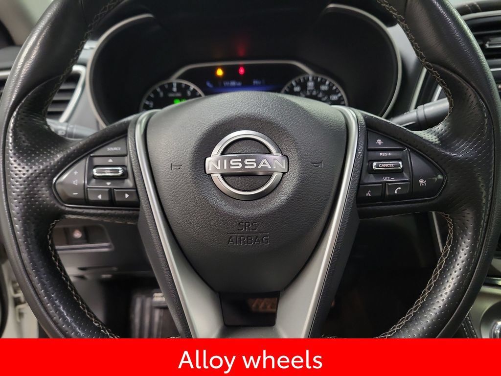 Used 2023 Nissan Maxima SL FWD image 21