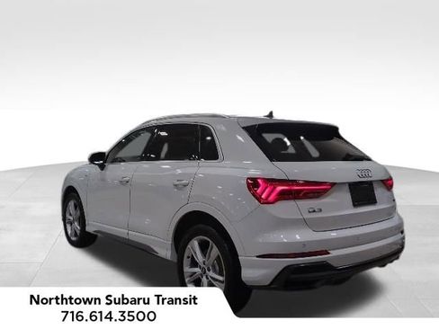 Used 2022 Audi Q3 2.0T Premium Plus AWD/4WD image 3