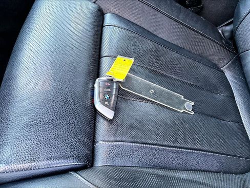 Used 2017 BMW X5 xDrive50i image 15