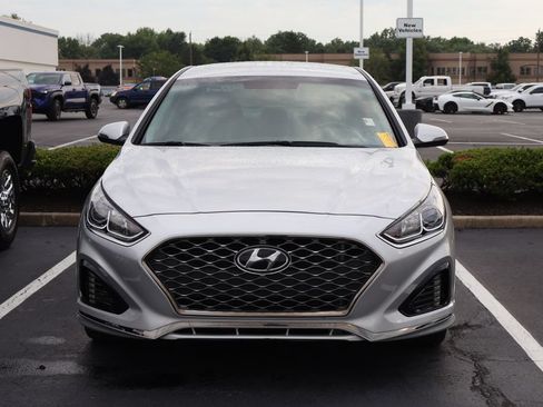 Used 2019 Hyundai Sonata SEL FWD image 2