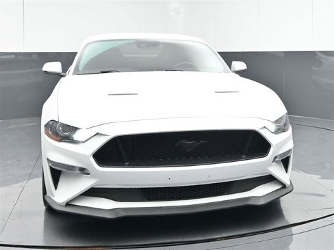 Used 2021 Ford Mustang GT Premium w/ GT Performance Package image 2