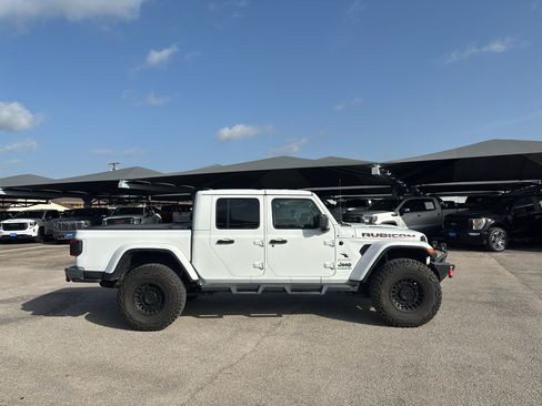 Used 2022 Jeep Gladiator Rubicon w/ LED Lighting Group AWD/4WD image 4