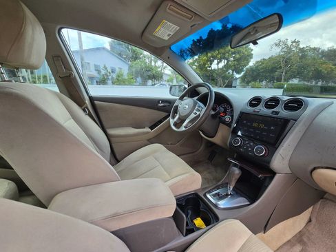 Used 2012 Nissan Altima 2.5 S w/ Convenience Pkg FWD image 19