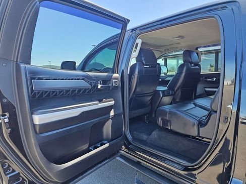 Used 2019 Toyota Tundra Platinum AWD/4WD image 10