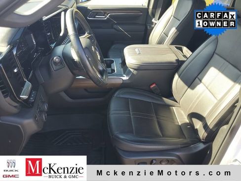 Used 2024 Chevrolet Silverado 2500 High Country w/ Technology Package AWD/4WD image 5