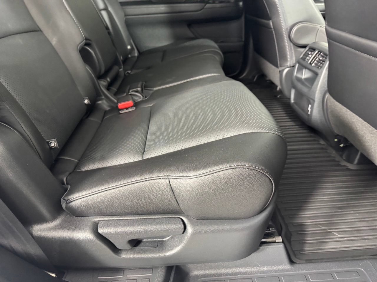 Used 2023 Honda Passport EX-L image 31