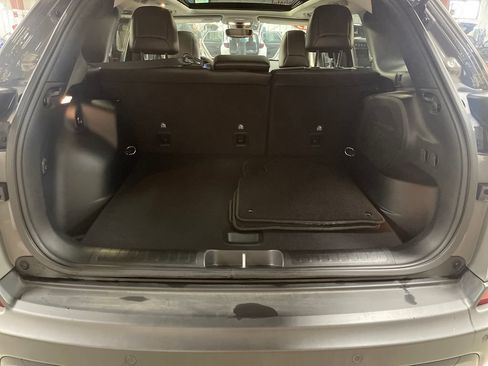 Used 2023 Jeep Cherokee Altitude Lux w/ Lux Elite Package AWD/4WD image 24