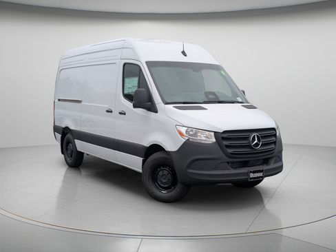 New 2026 Mercedes-Benz Sprinter 2500 image 2